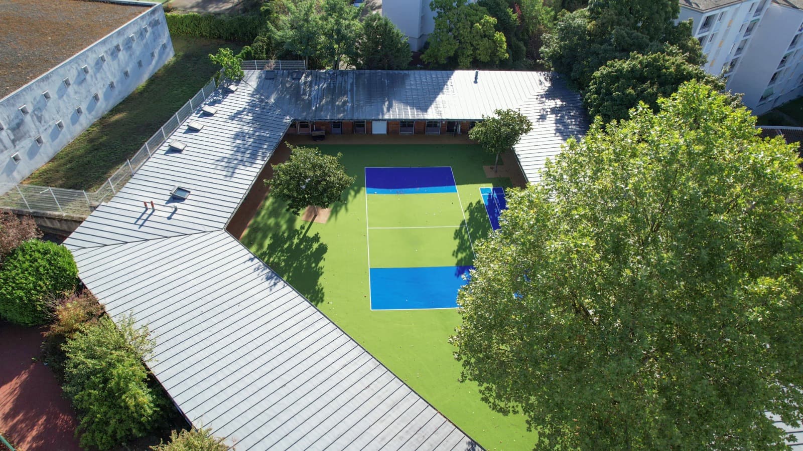Réalisation Avanti Sport — Cour d'école, Lyon 5e — Notre-Dame des Minimes
